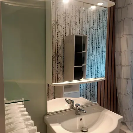 Furnished 梅斯