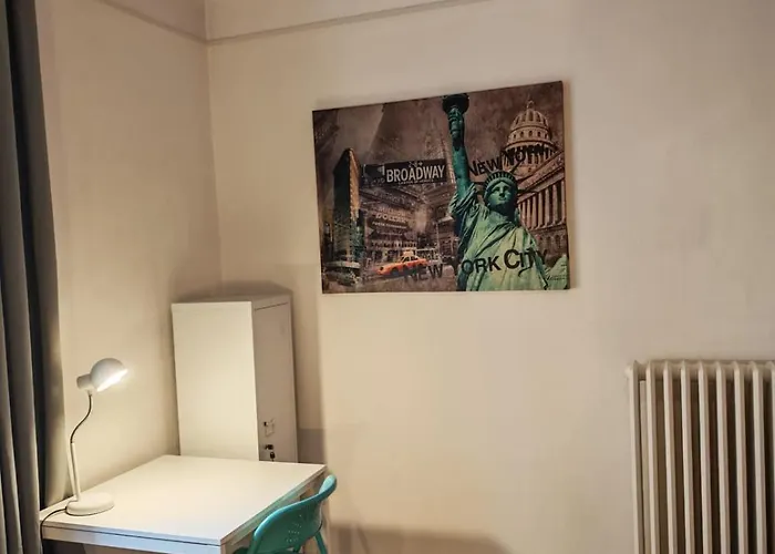 Apartment Furnished *